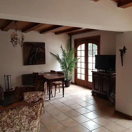 Le Chateau Frühstückspension *